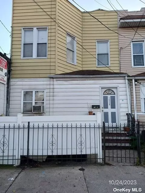 122-38 Rockaway Blvd, South Ozone Park, NY 11420