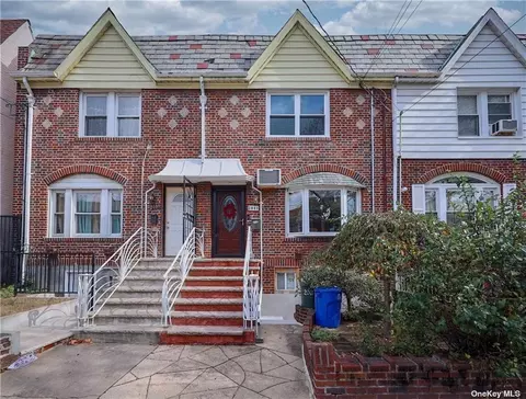 2041 E 26th St, Brooklyn, NY 11229