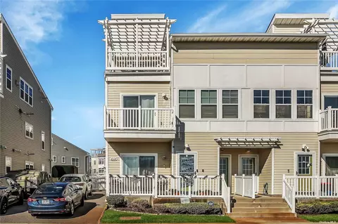 63-18 Beach Front Rd, Arverne, NY 11692