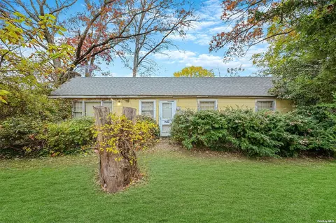Undisclosed, West Babylon, NY 11704