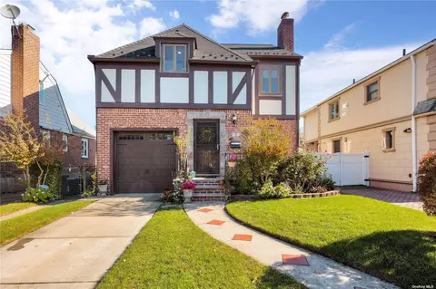 75-57 186th St, Fresh Meadows, NY 11366