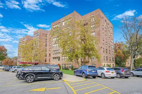 18-35 Corporal Kennedy #2F, Bayside, NY 11360