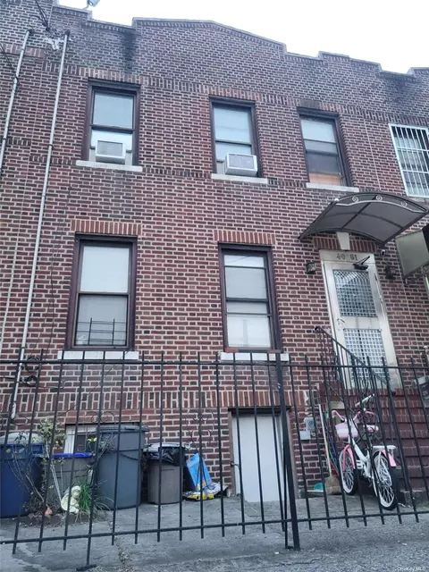40-61 Junction Blvd, Corona, NY 11368