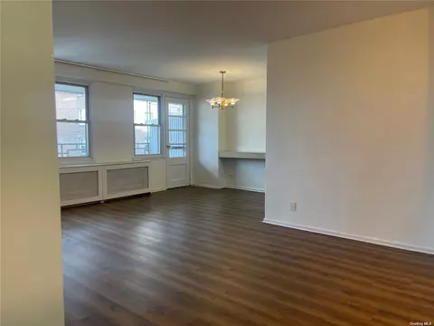 138-10 Franklin Ave #10 J, Flushing, NY 11355