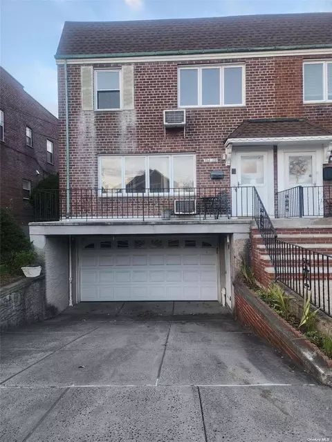 154-29 20th Ave, Whitestone, NY 11357