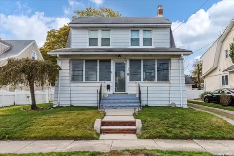 54 Alexine Ave, East Rockaway, NY 11518