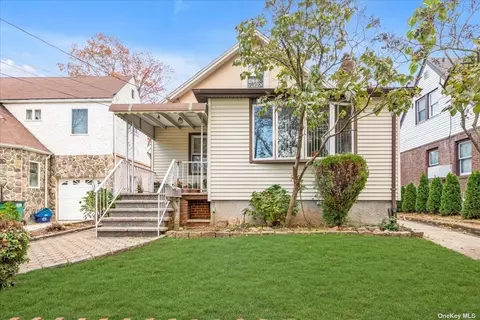 69 Whitney Ave, Floral Park, NY 11001