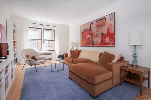 35-35 75 St #106, Jackson Heights, NY 11372