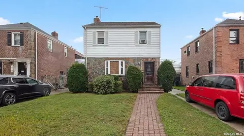 112-37 180th St, Jamaica, NY 11433