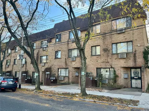 51-02 101st St #5A, Corona, NY 11368