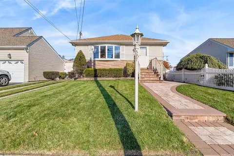 527 Bernard St, East Meadow, NY 11554
