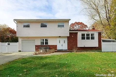 105 Long St, Port Jefferson Station, NY 11776