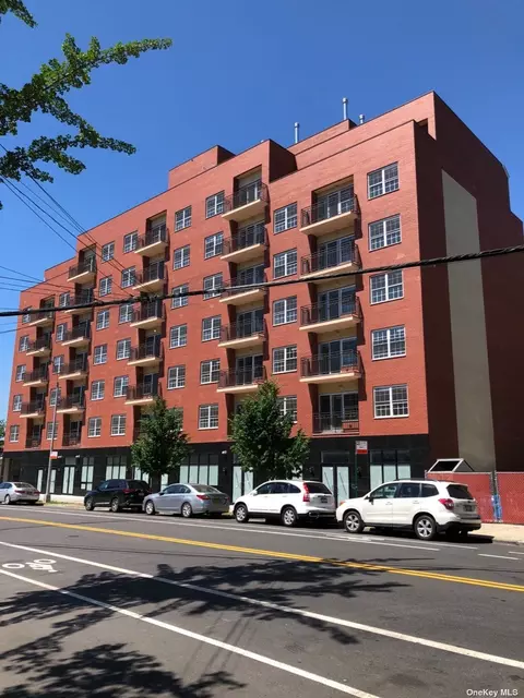 71-66 Parsons Blvd #3B, Flushing, NY 11365