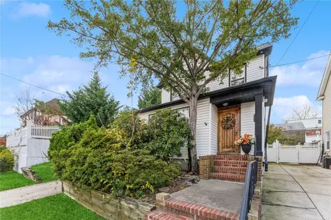 13-32 146th Pl, Whitestone, NY 11357