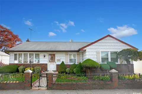 648 Stewart Ave, Bethpage, NY 11714