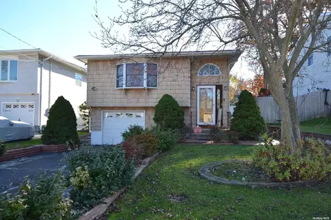 40 Granby, Ronkonkoma, NY 11779