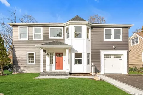 24 Dorcas Ave, Syosset, NY 11791