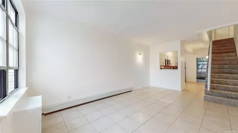 527 E 156th St #67C, Bronx, NY 10456
