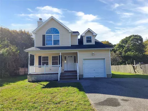 260 Cypress Dr, Mastic Beach, NY 11951