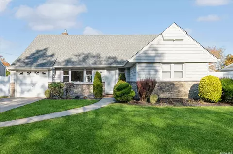 732 Cornwell Ave, West Hempstead, NY 11552
