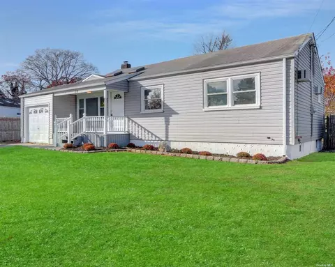 Undisclosed, North Babylon, NY 11703
