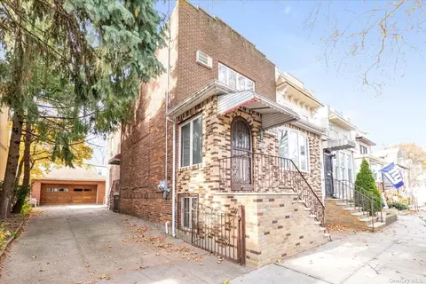 77-1416 79th Pl, Glendale, NY 11385