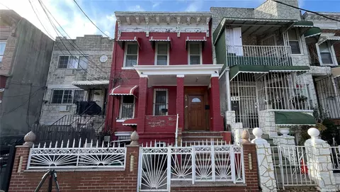 576 Essex St, Brooklyn, NY 11208