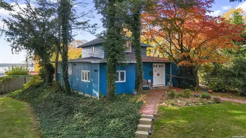 10 Joel Pl, Port Washington, NY 11050