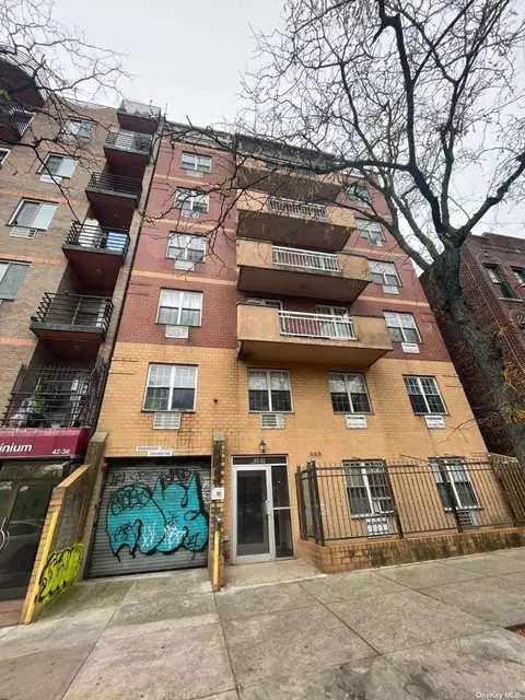 42-32 82nd St #7B, Elmhurst, NY 11373