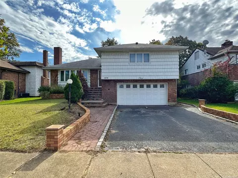 1079 Furth Rd, Valley Stream, NY 11581