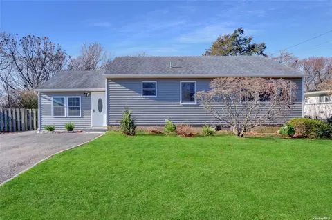 45 Morning Dr, Centereach, NY 11720