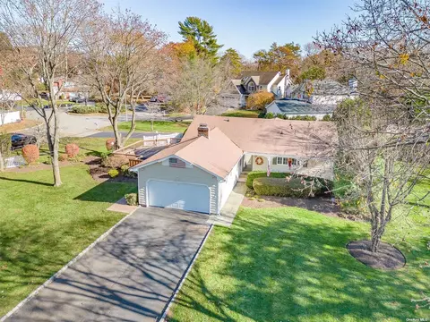 147 Southern Blvd, Hauppauge, NY 11788