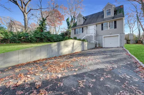364 Echo Ave, Sound Beach, NY 11789