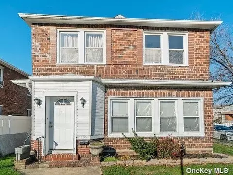 12-86 Augustina Ave, Far Rockaway, NY 11691