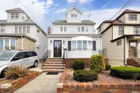 65-33 75th Pl, Middle Village, NY 11379