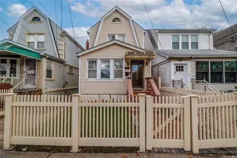 118-07 192nd St, Jamaica, NY 11412