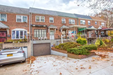 69-33 Springfield Blvd, Bayside, NY 11364