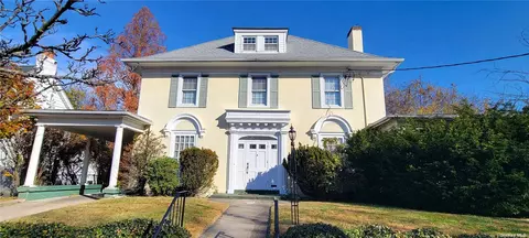 Undisclosed, Addisleigh Park, NY 11434