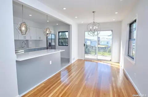 23-42 143 St, Whitestone, NY 11357