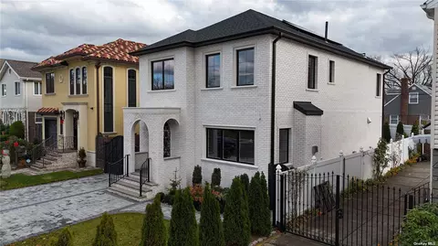 145-60 5th Ave, Whitestone, NY 11357