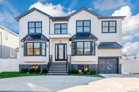 923 Greenfield Rd, Woodmere, NY 11598