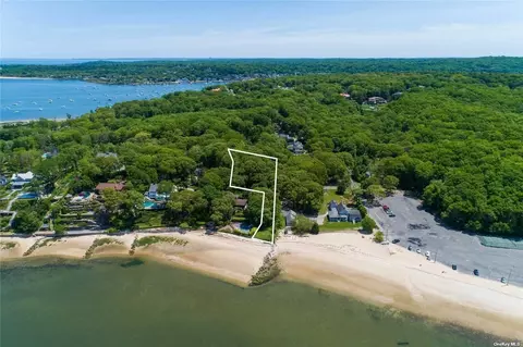 Little Neck Road, Centerport, NY 11721