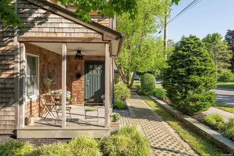 302 Monsell Pl, Greenport, NY 11944