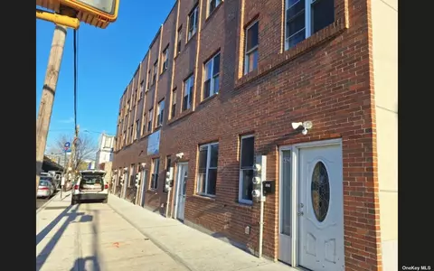 4313 3rd Ave, Brooklyn, NY 11232 photo 1