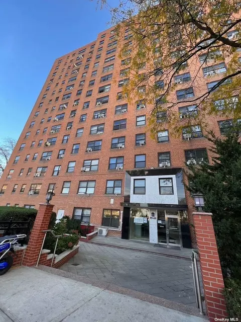 99-60 63rd Rd #11A, Rego Park, NY 11374