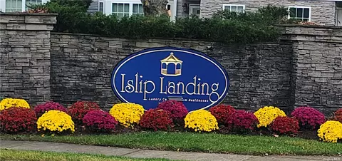 247 Medea Way #247, Central Islip, NY 11722