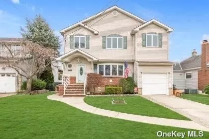 1593 Rhode Ave, North Merrick, NY 11566