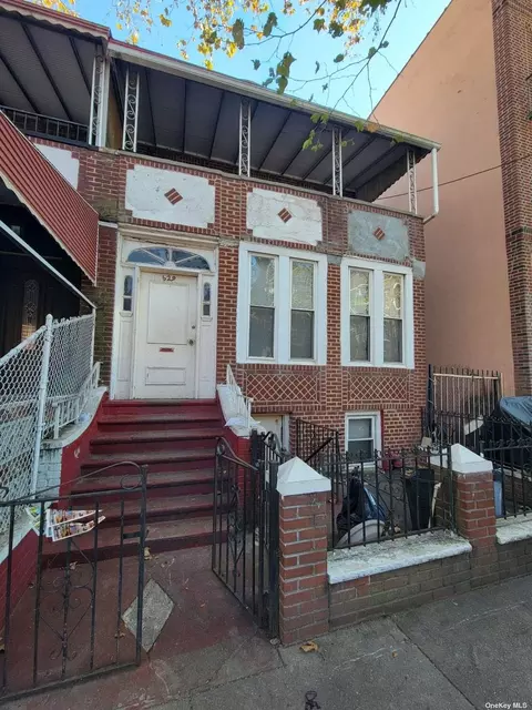 629 Vermont St, Brooklyn, NY 11207
