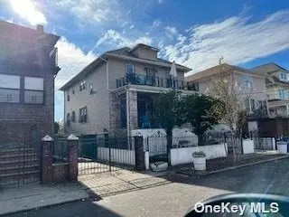 69-19 Burchell Ave, Arverne, NY 11692