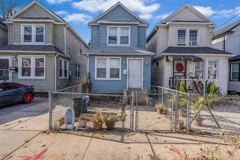 119-10 147th St, Jamaica, NY 11436